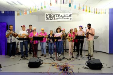 Les Flamingos